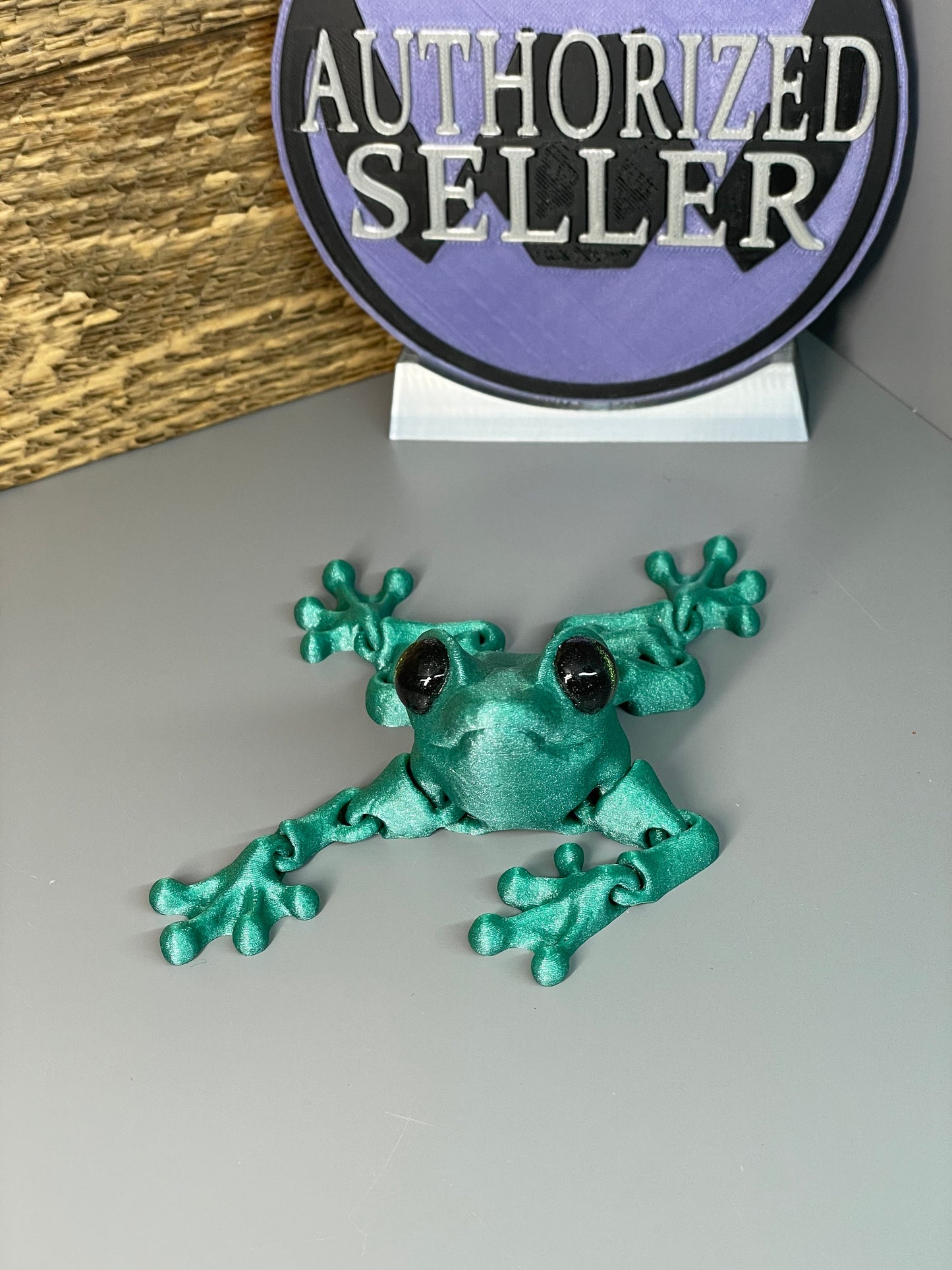 Articulated Frog! - 3D Printed. Premium Colors! Cute Li’l Desk Pet!